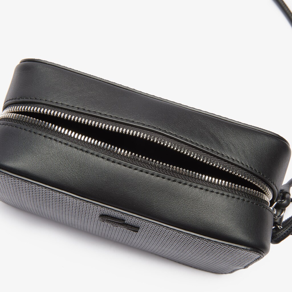 Bolsa Tiracolo Pretas Masculino Lacoste Chantaco Matte Piqué Leather VS6-76467W6