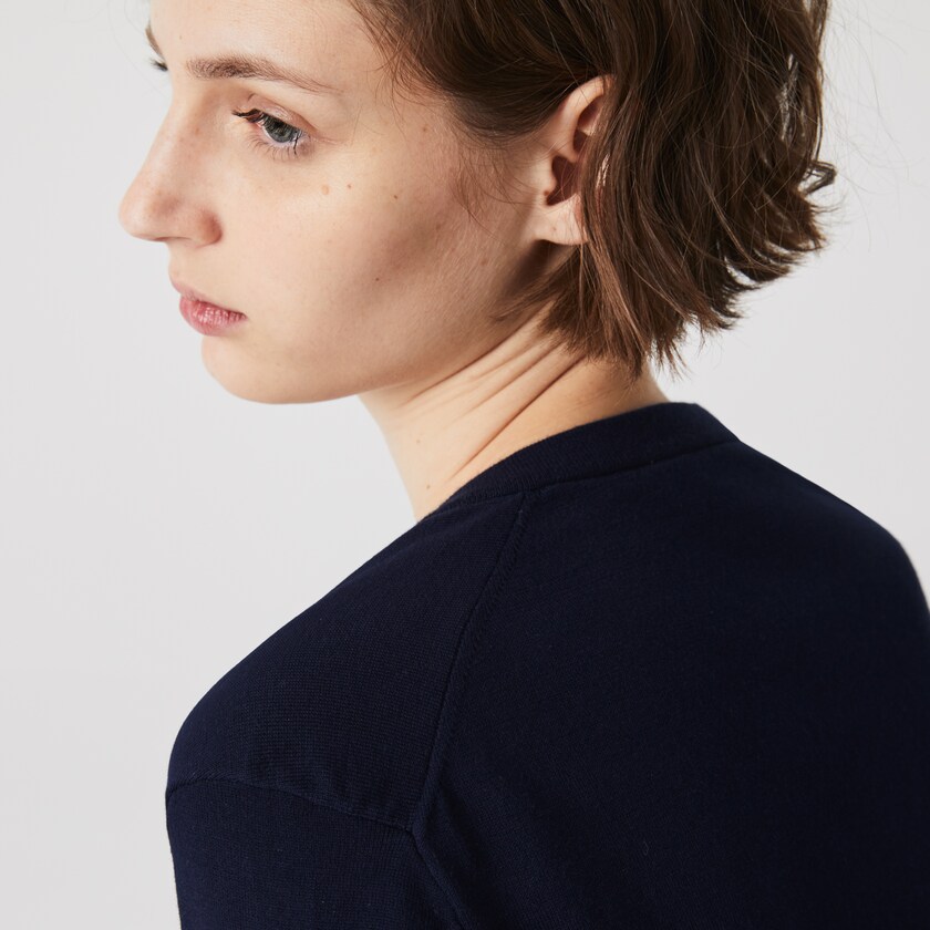 Suéteres Azul Marinho Azuis Feminino Lacoste Relaxed V-Neck Organic Cotton RH3-68136C4
