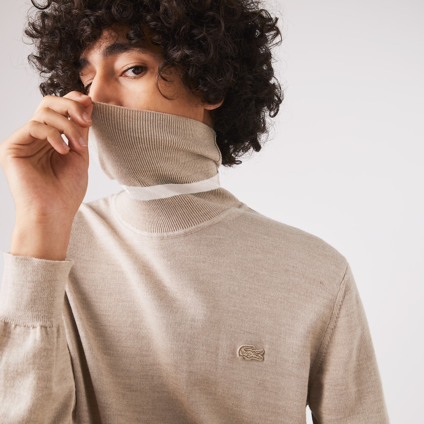 Suéteres Bege Masculino Lacoste Turtleneck Merino Wool PU9-39763G7