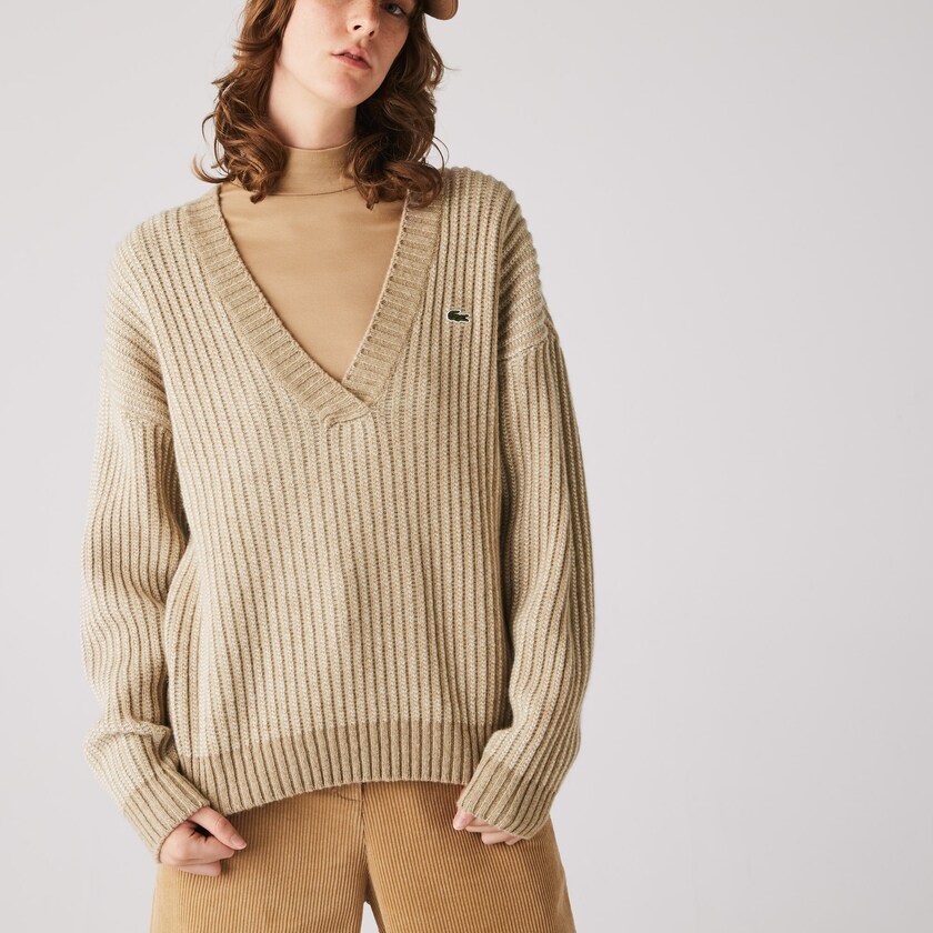 Suéteres Bege Feminino Lacoste Two-Tone Low V-Neck Ribbed Wool MG8-42364G7